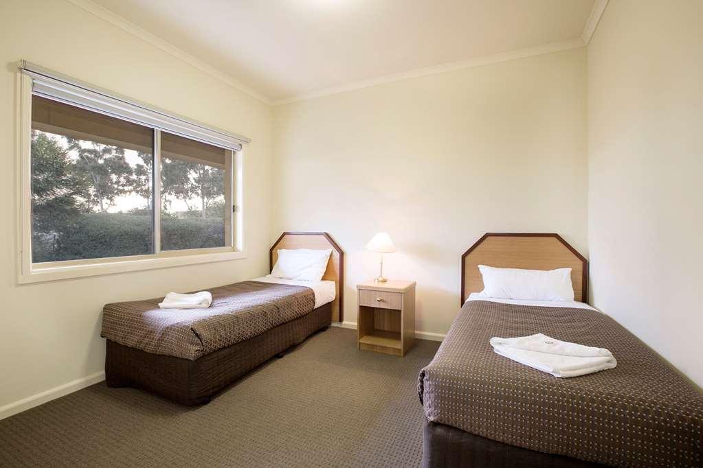 Nightcap At Monash Hotel Clayton Oda fotoğraf